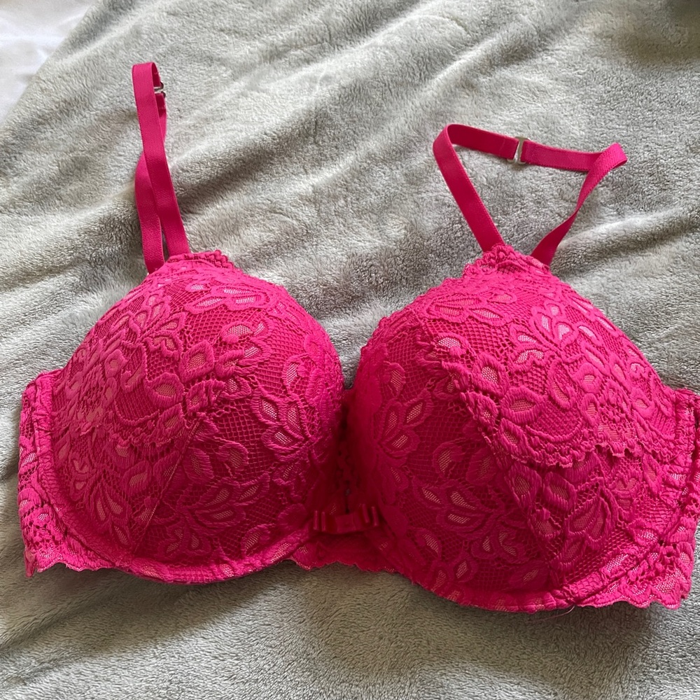 34F push-up bra